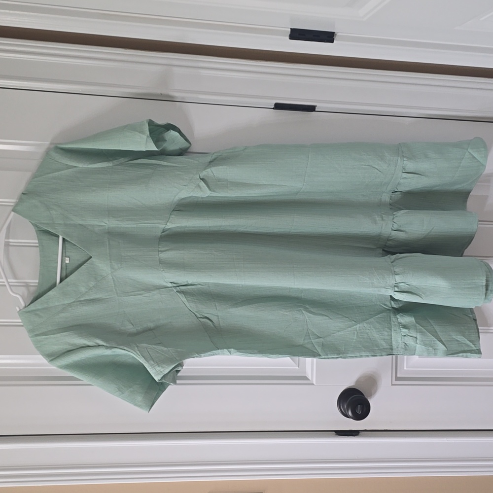 Women's Light Green Tiered Dress New 3XL